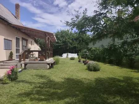 Eladó családi ház, Örkény 3 szoba 111 m² 58.8 M Ft