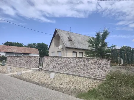 Eladó családi ház, Örkény 3 szoba 111 m² 58.8 M Ft